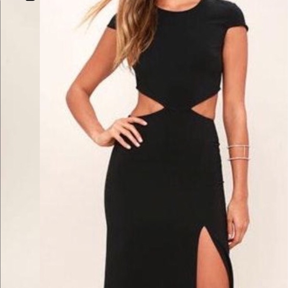 Lulus Short Sleeve Black Maxi Dress 🖤